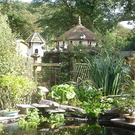 Crossways House Bed And Breakfast East Cowes Eksteriør billede