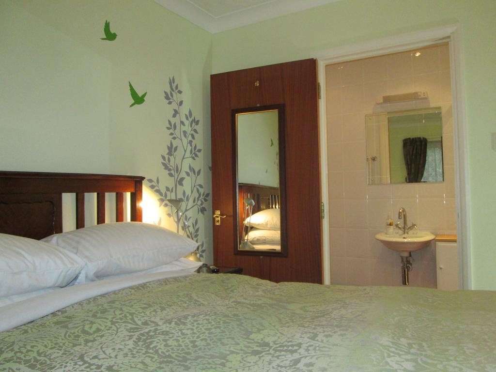 Crossways House Bed And Breakfast East Cowes Værelse billede